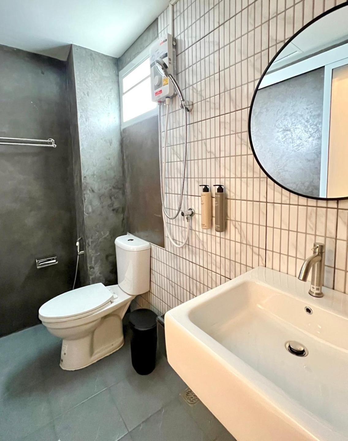 Bedter Hotel 攀牙 外观 照片